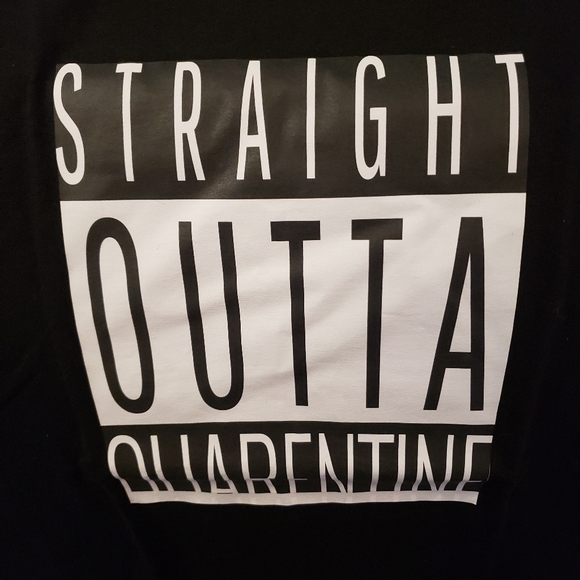 Nwot Brand new Graphic Shirt size M - Picture 4 of 5